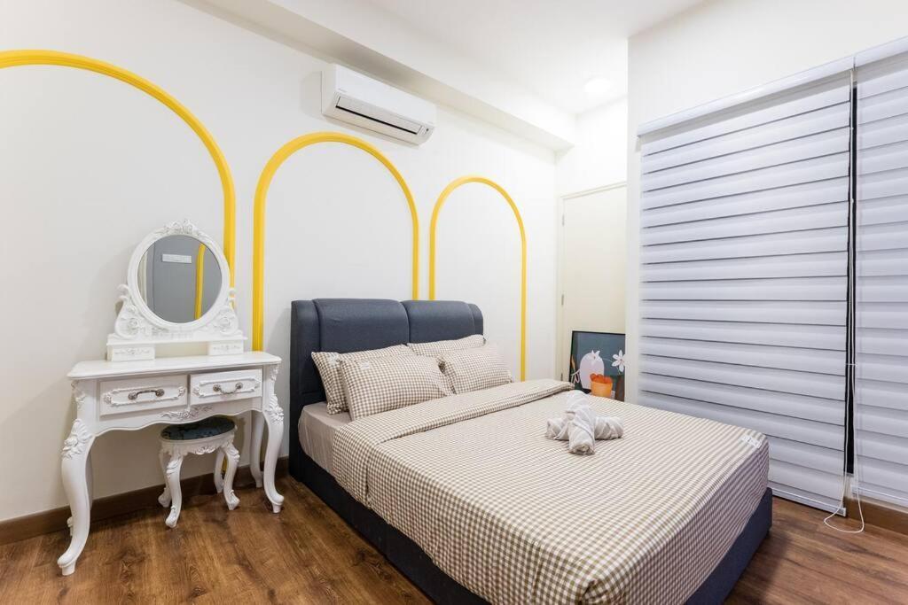 Arte Mont Kiara Duplex 4 Pax Jacuzzi Apartment Kuala Lumpur Bagian luar foto